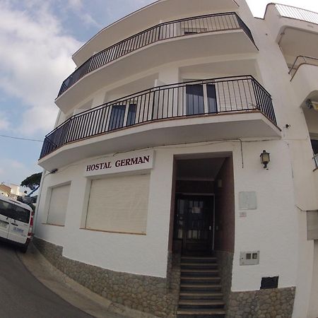 Hostal German El Port De La Selva Exteriör bild